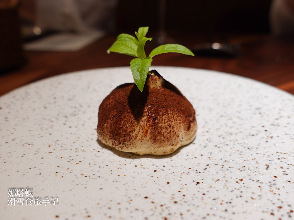 台中美食推薦-FReNCHIE FReNCHIE 法式餐酒館.春季菜單.包廂分享 - 第13張圖 FReNCHIE FReNCHIE 台中法式餐酒館.春季菜單.包廂分享