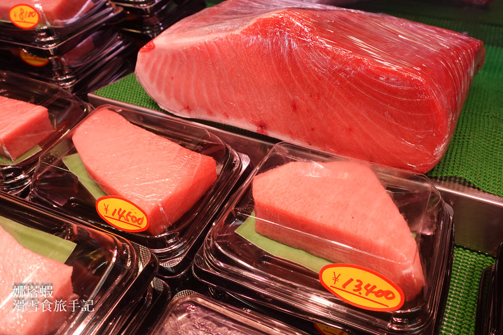 大阪黑門市場必吃美食︱黑銀金槍魚店,大口吃頂級黑鮪魚 - 第4張圖 大阪黑門市場必吃美食_黑銀金槍魚店,大口吃頂級黑鮪魚
