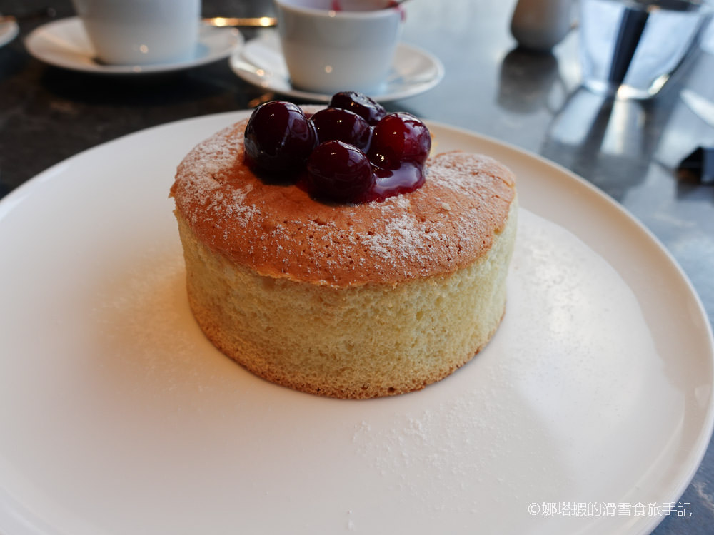 安比高原ANA洲際酒店─晚餐點了Room Service還有精彩早餐! 