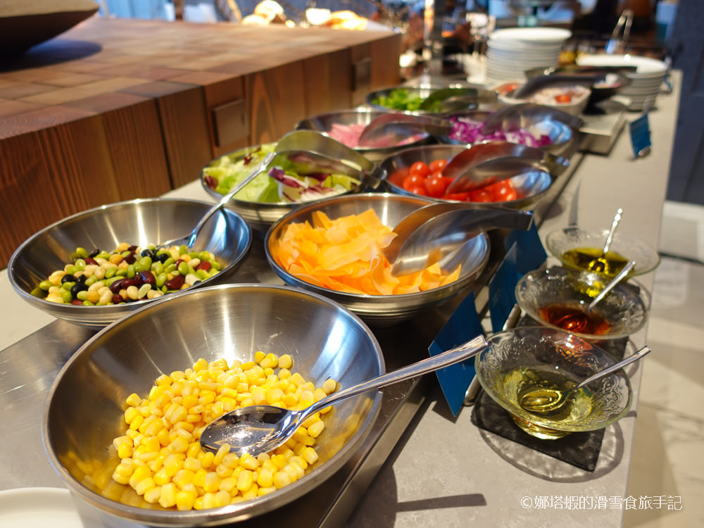 安比高原ANA洲際酒店─晚餐點了Room Service還有精彩早餐! 