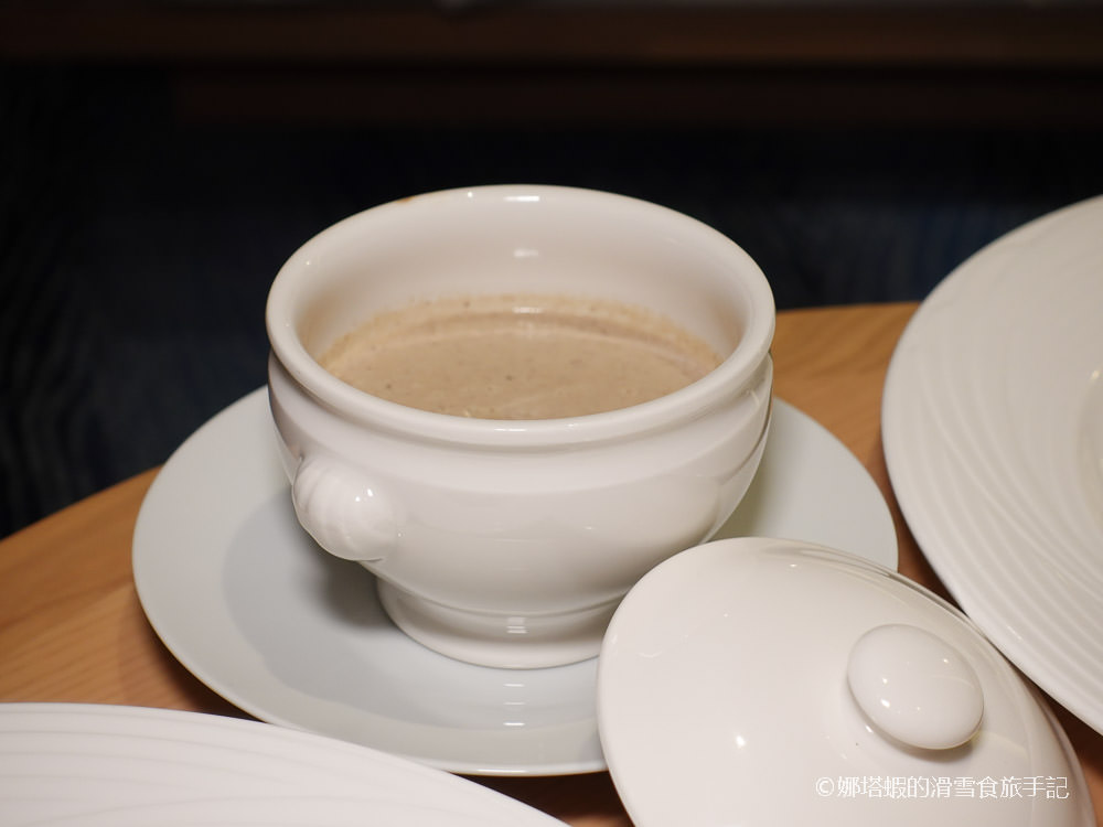 安比高原ANA洲際酒店─晚餐點了Room Service還有精彩早餐! 