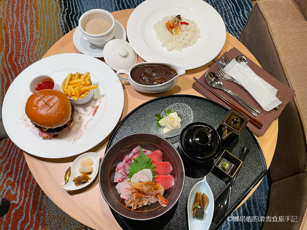 安比高原ANA洲際酒店─晚餐點了Room Service還有精彩早餐! 