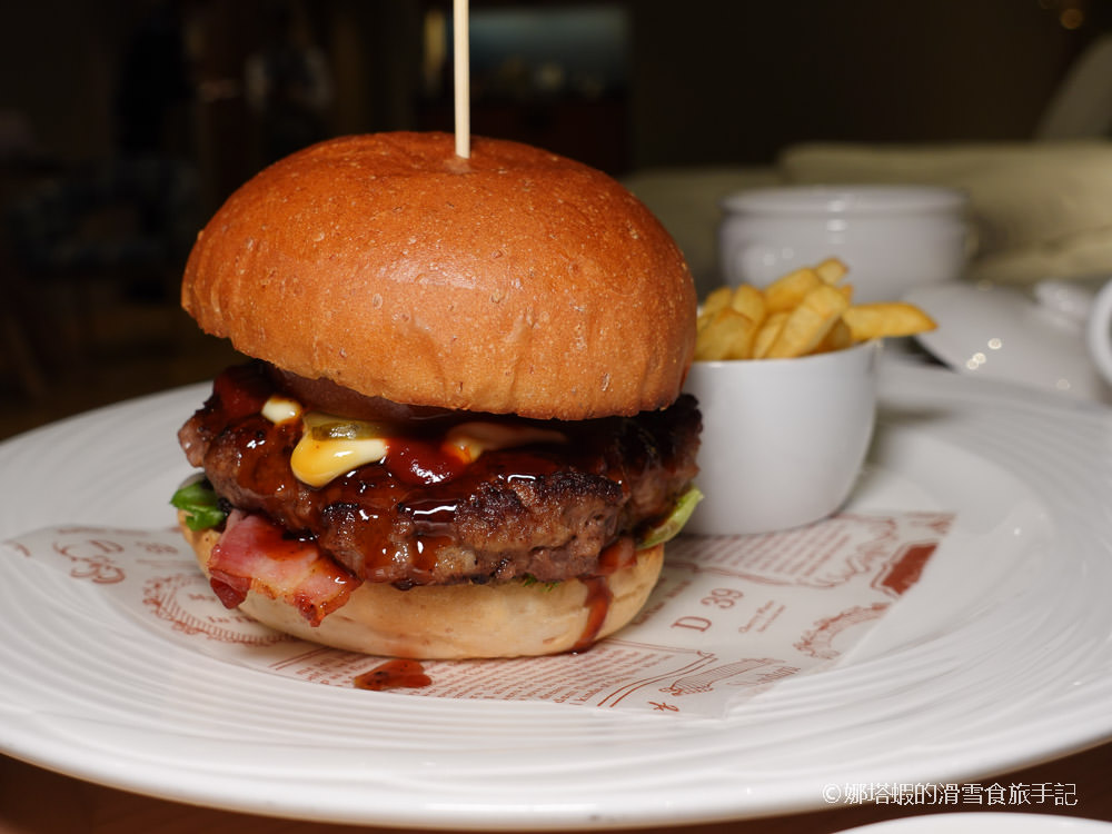 安比高原ANA洲際酒店─晚餐點了Room Service還有精彩早餐! 