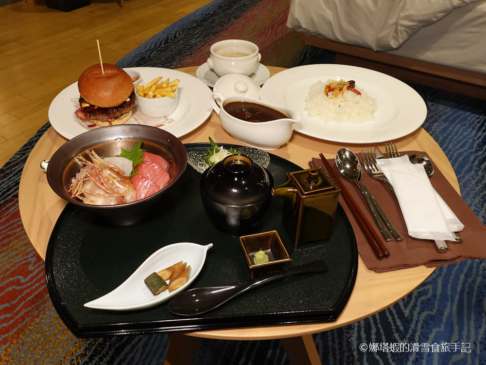 安比高原ANA洲際酒店─晚餐點了Room Service還有精彩早餐! 