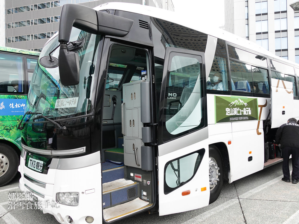 定山溪豪景酒店︱5星之宿溫泉飯店，超大型室內溫水游泳池樂園