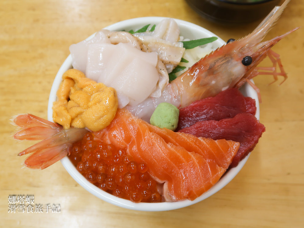 小樽美食推薦，必吃澎湃海鮮丼、壽司、和牛、甜點、炸雞，小樽餐廳全攻略