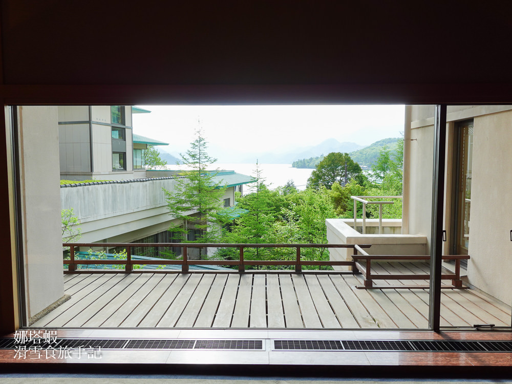 界日光_星野集團的頂級溫泉旅宿_中禪寺湖景房的奢華空間