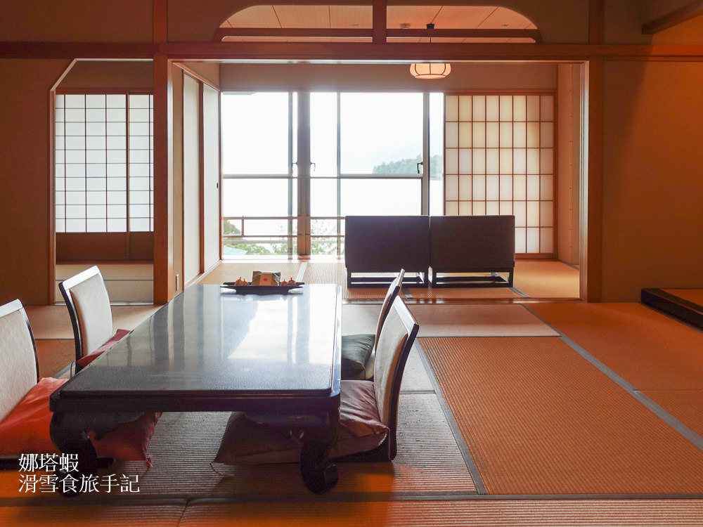 界日光_星野集團的頂級溫泉旅宿_中禪寺湖景房的奢華空間