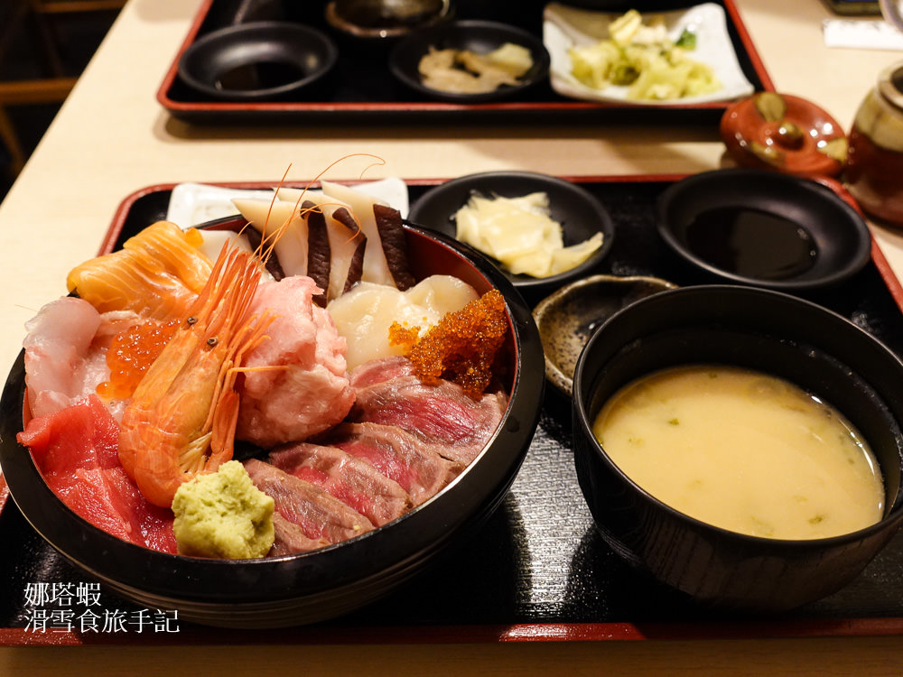 札幌車站美食︱「浜っ子居酒屋」讀賣北海道大廈店，大口吃海鮮丼與白老牛