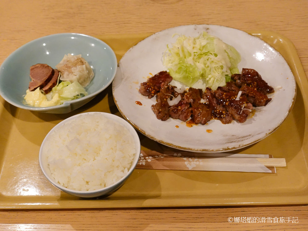 栂池高原滑雪場美食餐廳6選,晚餐好選擇,燒肉、定食、牛排飯都美味 - 第14張圖 栂池高原滑雪場美食餐廳6選,燒肉、定食、牛排飯都美味