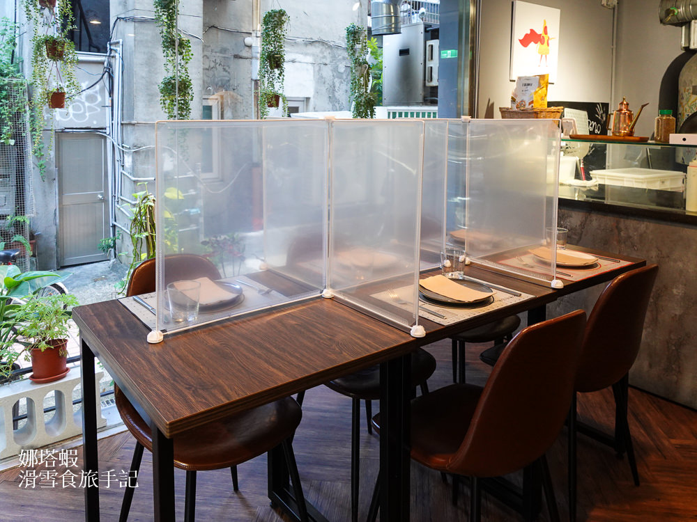 A Mano義舍廚房｜美味手工披薩、道地義式餐酒館