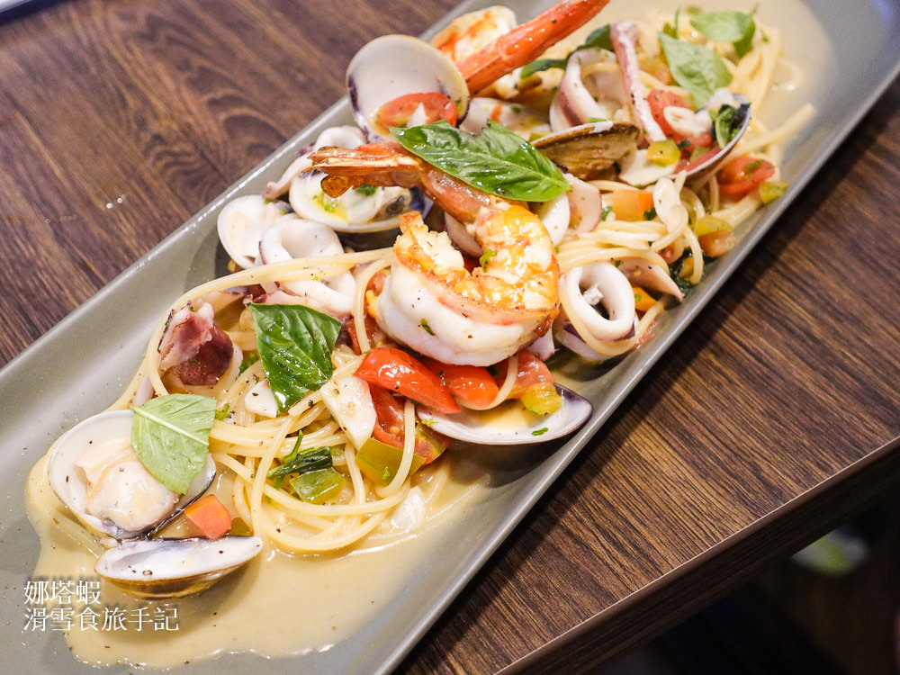 A Mano義舍廚房｜美味手工披薩、道地義式餐酒館