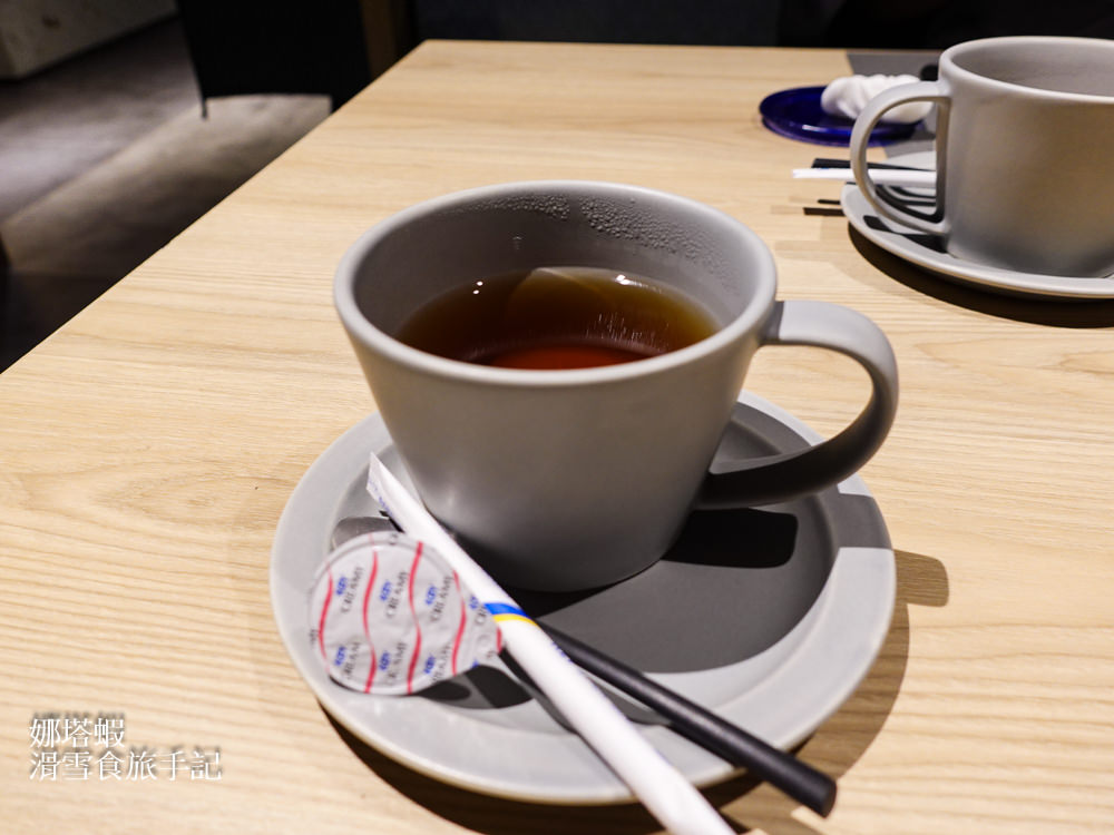 草津溫泉「裏草津蕩TOU旅館」燈璃餐廳，和洋風格融合的美味早、晚餐