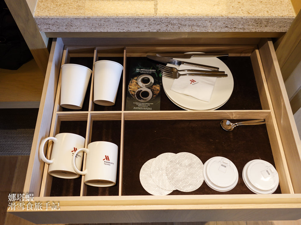 台北萬豪酒店天際客房︱遠眺台北101、飛機起降,景觀無敵︱優惠訂房分享 - 第17張圖 台北萬豪酒店天際客房開箱