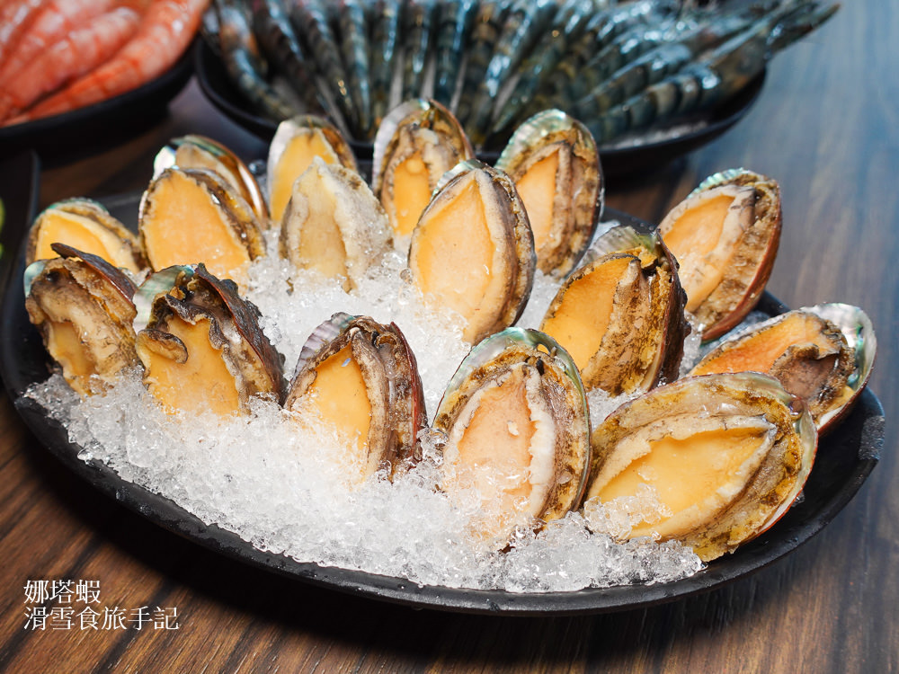 肉控和海鮮控必看！辛巴適麻辣鍋吃到飽，和牛、牛舌、天使紅蝦，壽星加碼送干貝