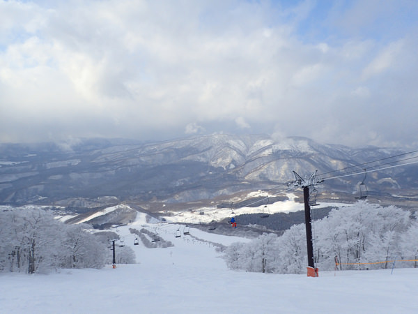 【日本滑雪．秋田】田澤湖滑雪場，跟著「IRIS特務情人」來趟浪漫滑雪之旅