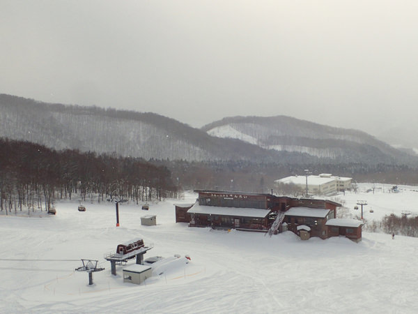 【日本滑雪．秋田】田澤湖滑雪場，跟著「IRIS特務情人」來趟浪漫滑雪之旅