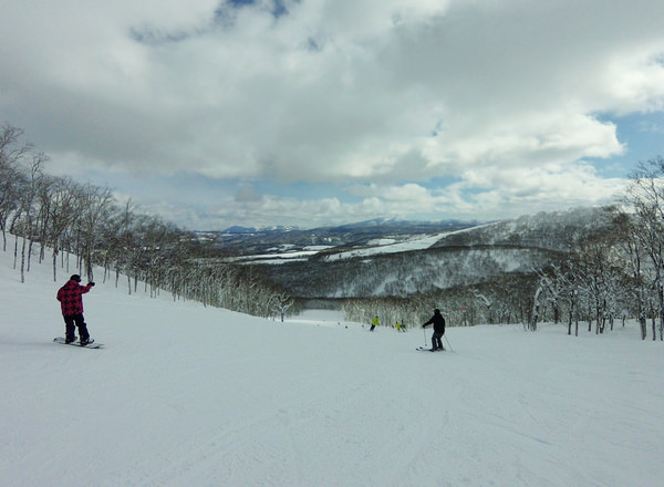 【北海道．留壽都滑雪場】一天滑雪15個小時?!就在留壽都 