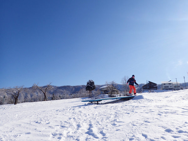 【日本滑雪．新潟】 到舞子高原滑雪場衝Park!