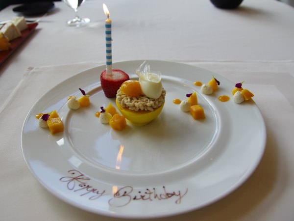 【香港必吃美食】米其林二星-四季酒店Caprice法式餐廳的慶生食記
