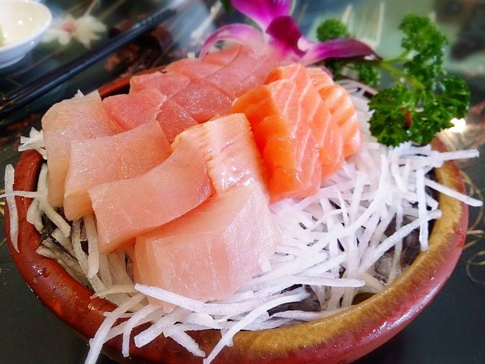 【新竹美食】街客家常菜：4人挑戰海鮮合菜，成功!