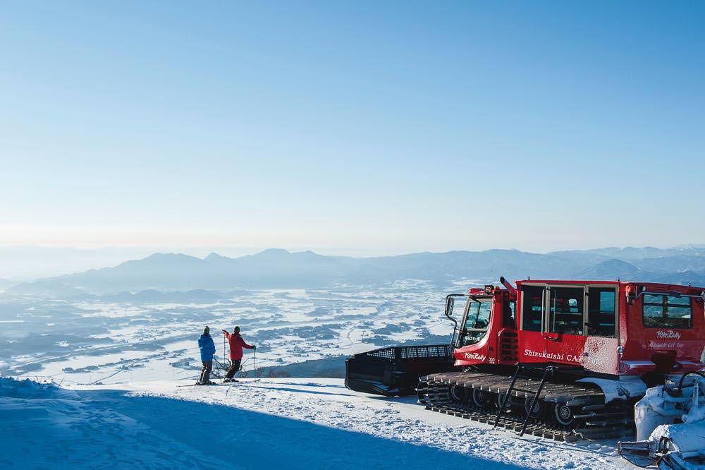 雫石滑雪自由行GO！ 優質粉雪天堂，日本東北最浪漫的星空