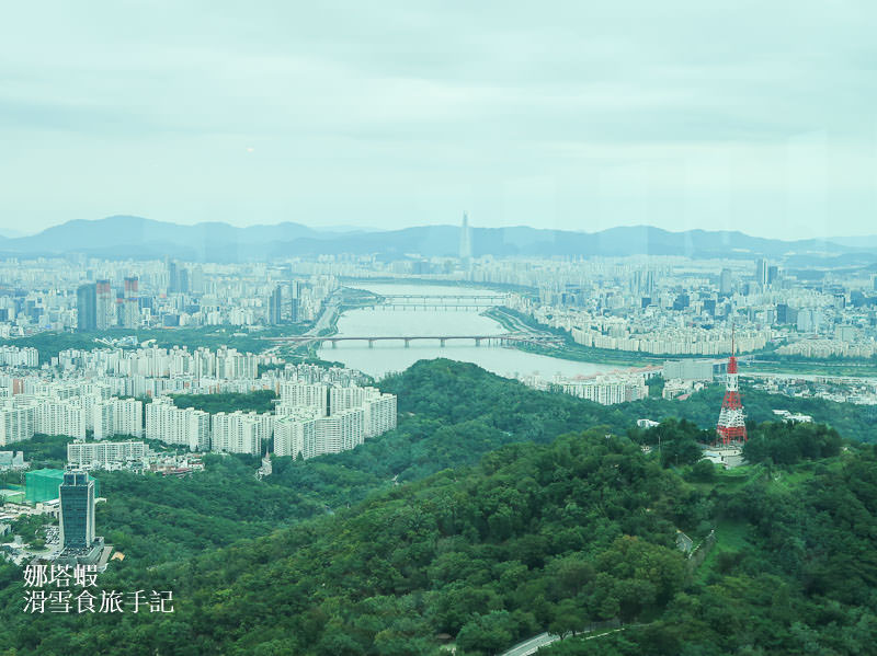 韓國跟團心得--雄獅旅遊韓國團Day1-2：首爾樂天世界、首爾塔、打火秀、人參雞湯