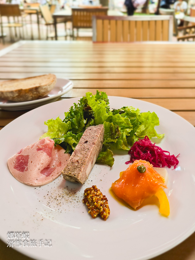 札幌時髦法式餐酒館_P'tit_ salé_平價午餐套餐_推薦知床牛牛排