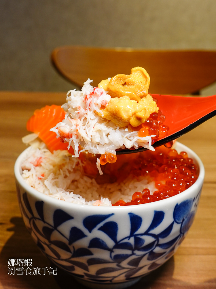 狸小路美食_札幌海鮮丼専門店 すしどんぶり_大推海鮮丼、烤帝王蟹腳、螃蟹披薩、自助飲料吧喝到飽