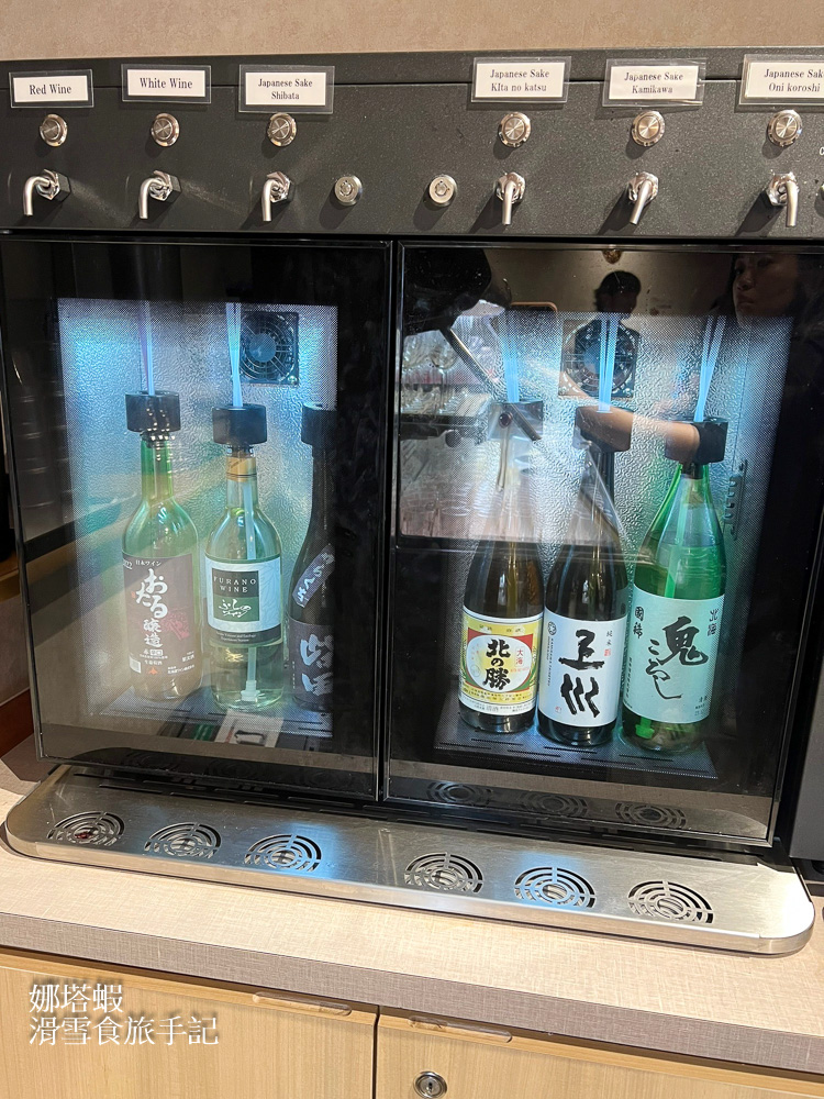 狸小路美食_札幌海鮮丼専門店 すしどんぶり_大推海鮮丼、烤帝王蟹腳、螃蟹披薩、自助飲料吧喝到飽