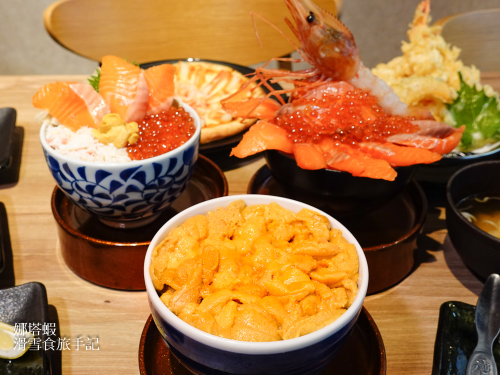 狸小路美食_札幌海鮮丼専門店 すしどんぶり_大推海鮮丼、烤帝王蟹腳、螃蟹披薩、自助飲料吧喝到飽