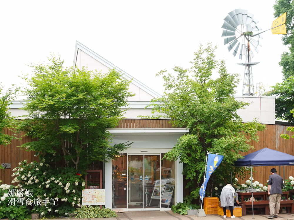 北海道十勝2天1夜小旅行超好玩_絕美庭園_美味甜點&麵包_享受溫泉飯店_馬車酒吧兜風