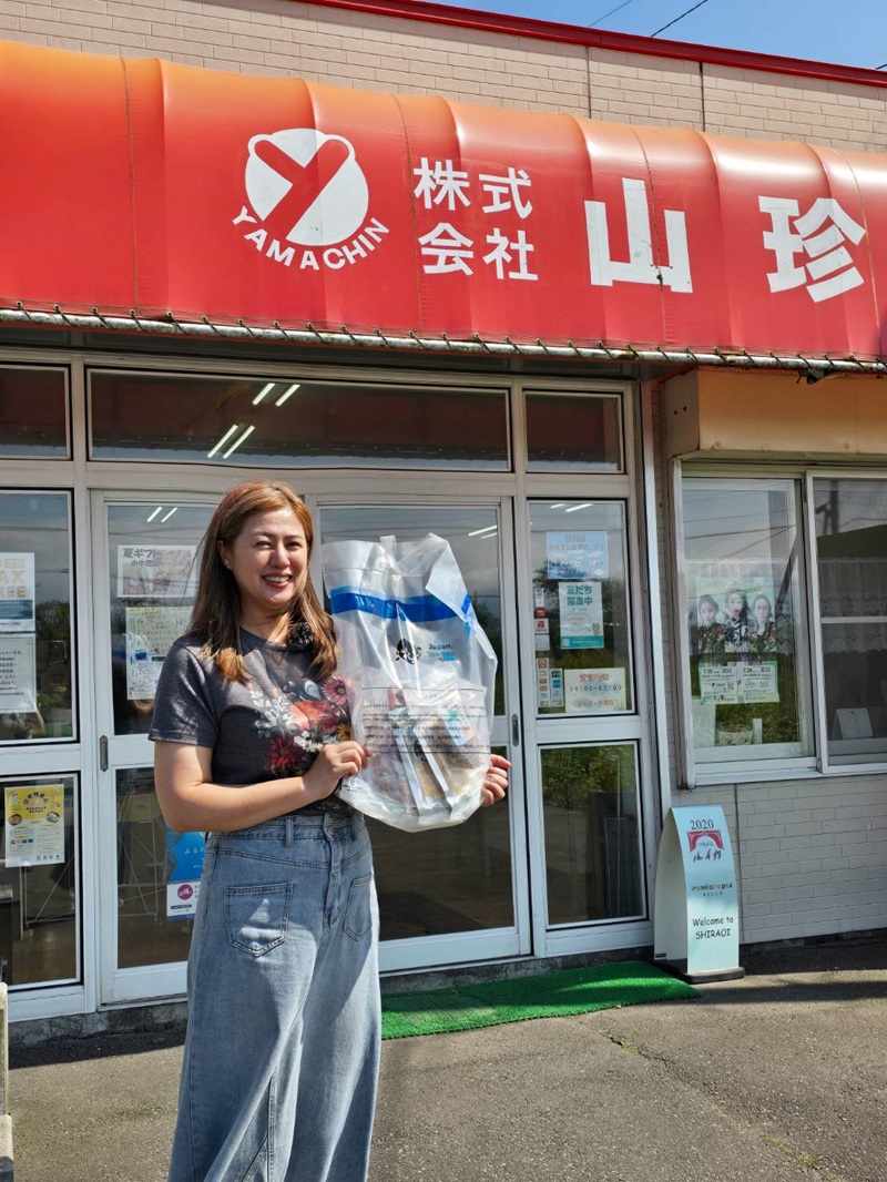 北海道伴手禮推薦_珍味の山珍_工廠直營店_推薦必買鮭魚條_烏賊起司捲_磯燒干貝糖