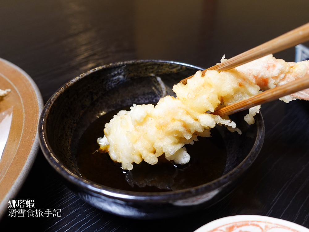 旭川美食「天金本店」居酒屋，推薦必點海膽涮涮鍋、雙色烤鰻魚、鄉土天婦羅，有包廂