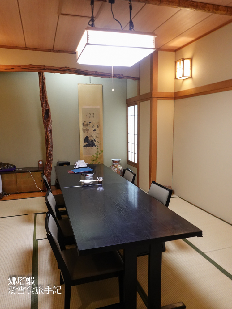 旭川美食「天金本店」居酒屋，推薦必點海膽涮涮鍋、雙色烤鰻魚、鄉土天婦羅，有包廂