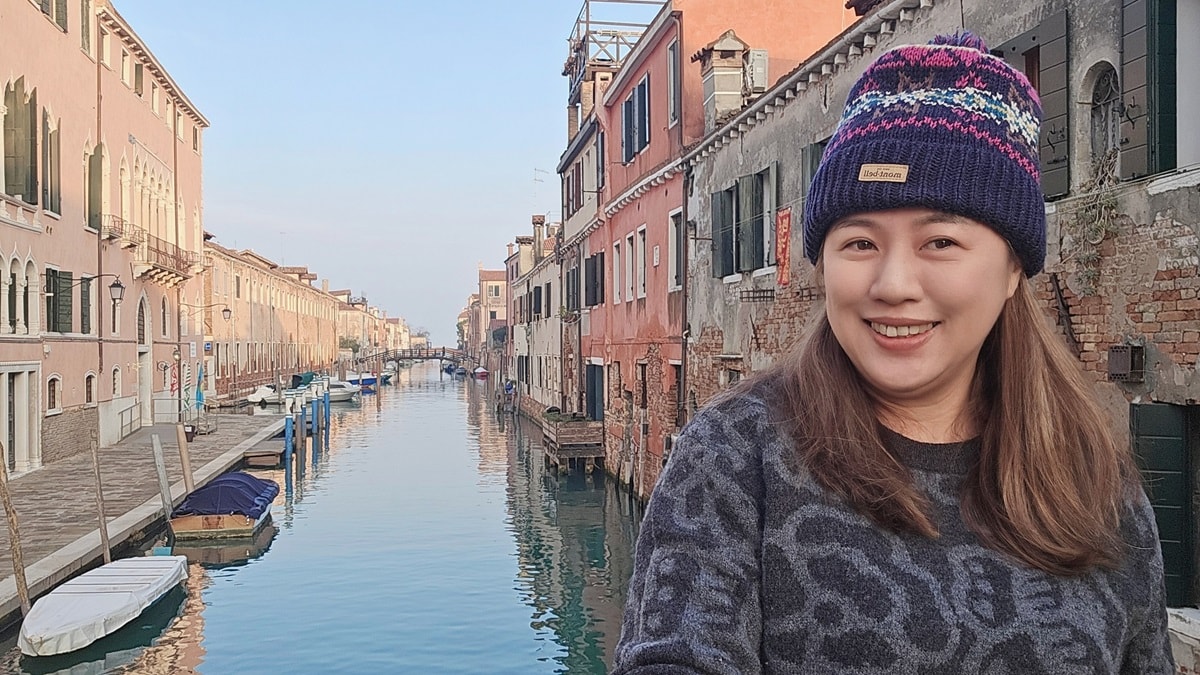 保溫瓶推薦_帶著鈦工坊袋鼠瓶去旅行_義大利篇_雙層真空保溫保冷_二代升級提把拎著走好便利