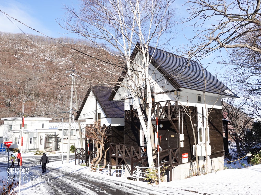 北海道小樽_Sassion渡假村_朝里川溫泉滑雪場_Winkel Village溫馨小木屋住宿推薦