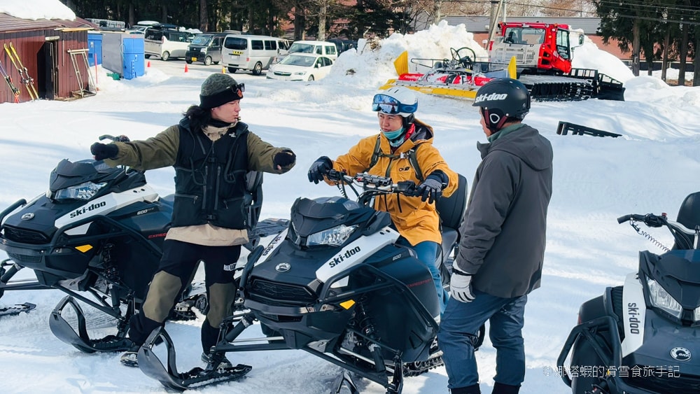 白馬爺岳滑雪場攻略_推薦滑雪新手練功_鄰近溫泉鄉_雪地摩托車穿梭樹林超刺激