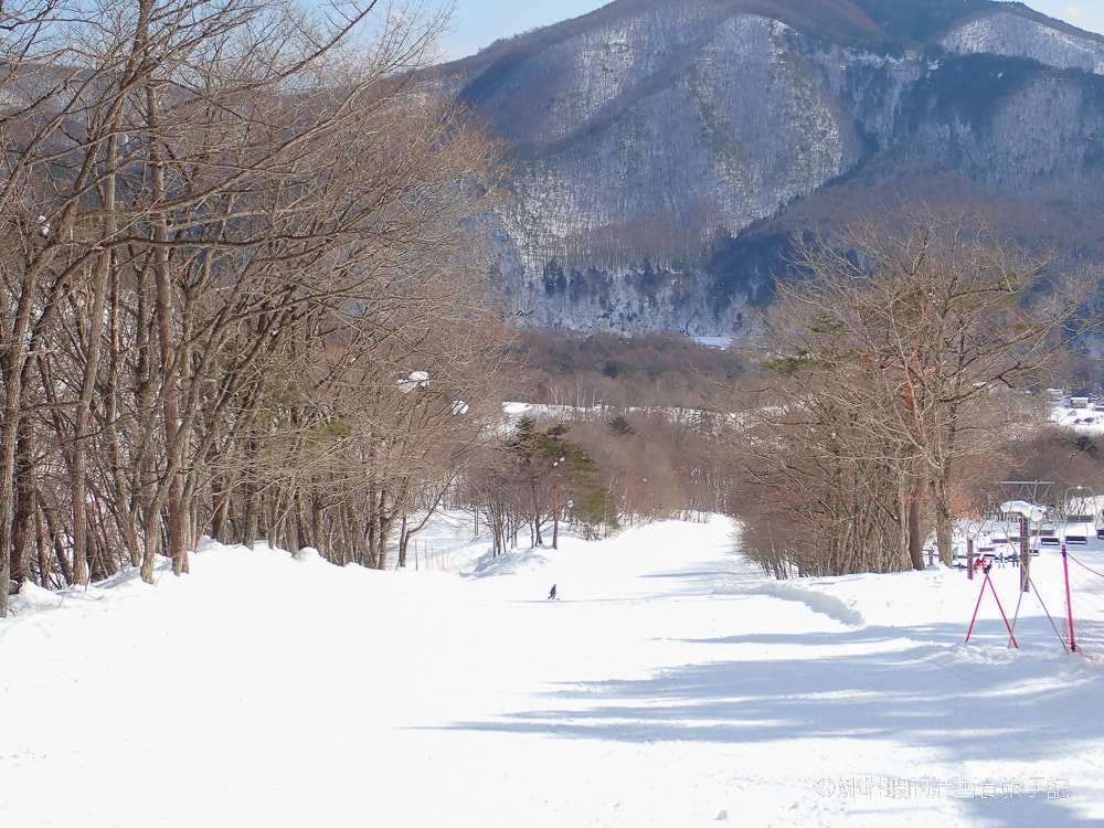 白馬爺岳滑雪場攻略_推薦滑雪新手練功_鄰近溫泉鄉_雪地摩托車穿梭樹林超刺激