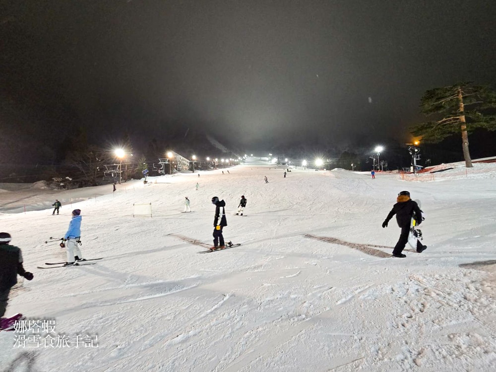 白馬五龍滑雪場攻略_滑雪中心與雪道詳細介紹_滑雪中心有溫泉_裝備租借Step on不加價_雪場美食推薦
