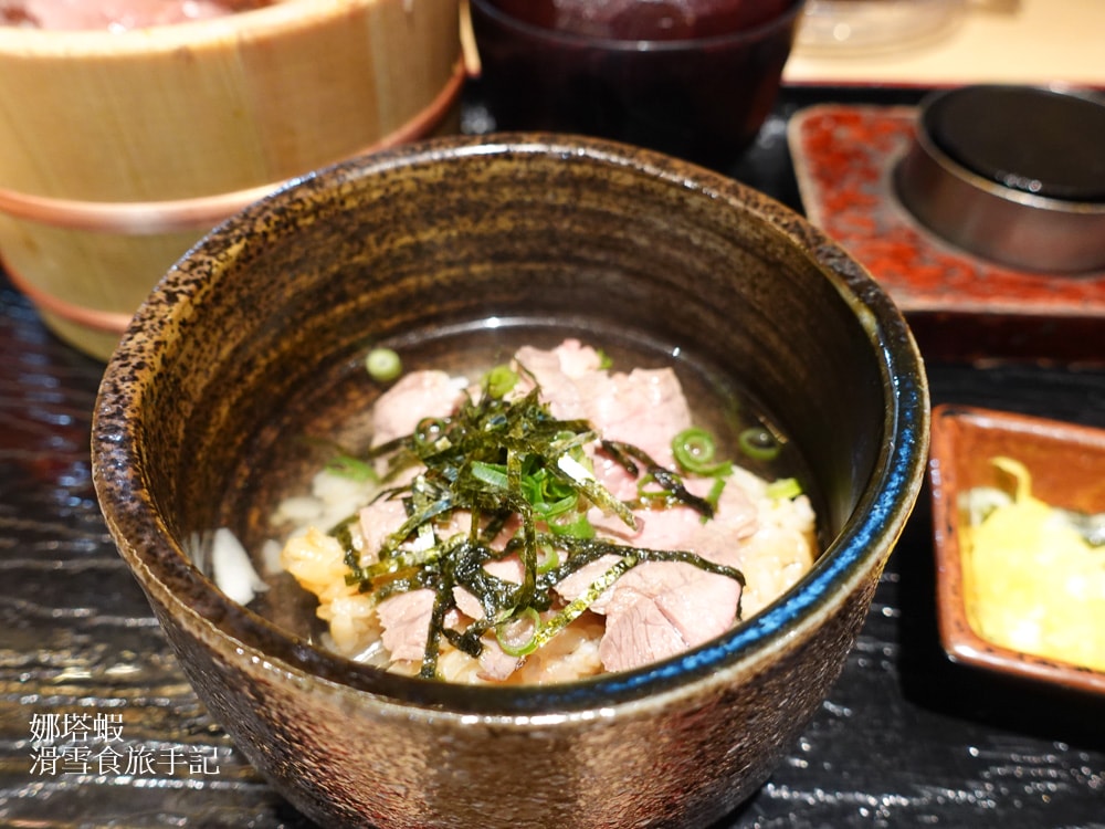 博多美食_黒毛和牛 博多牛まぶし 武蔵_排隊名店_大口享受和牛干貝鮭魚卵