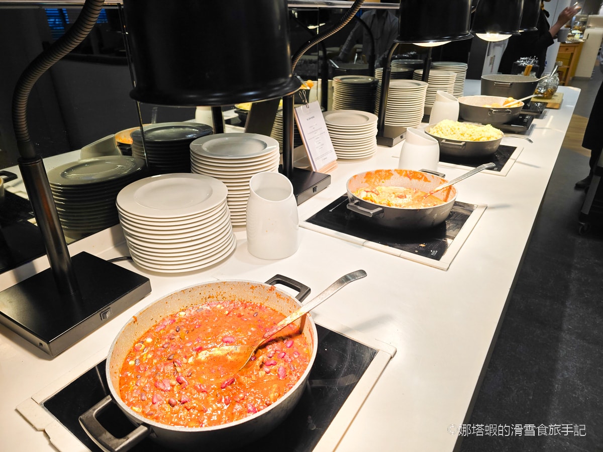 倫敦希斯洛機場二航_Lufthansa Lounge_漢莎航空貴賓室(星空聯盟、長榮商務艙合作使用)