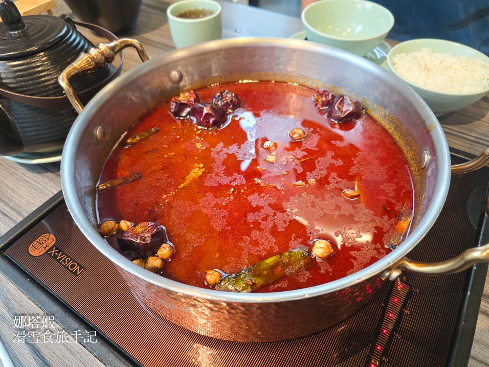 青花驕麻辣鍋的雙人套餐用餐心得分享