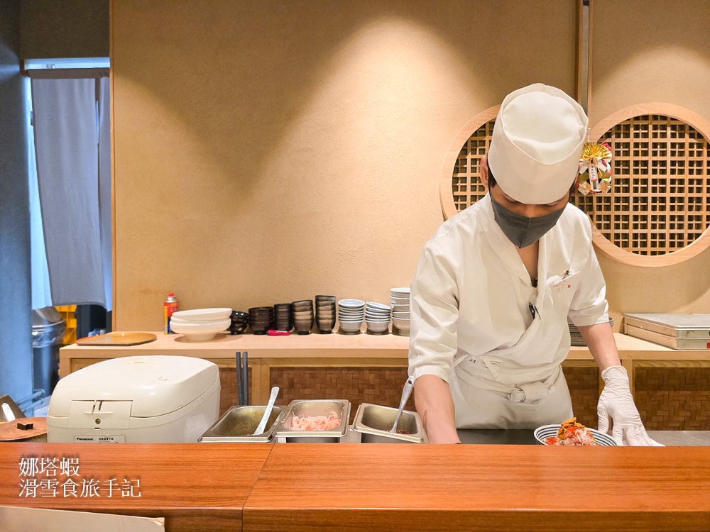 台北美食推薦-日本橋海鮮丼辻半-餐廳內部