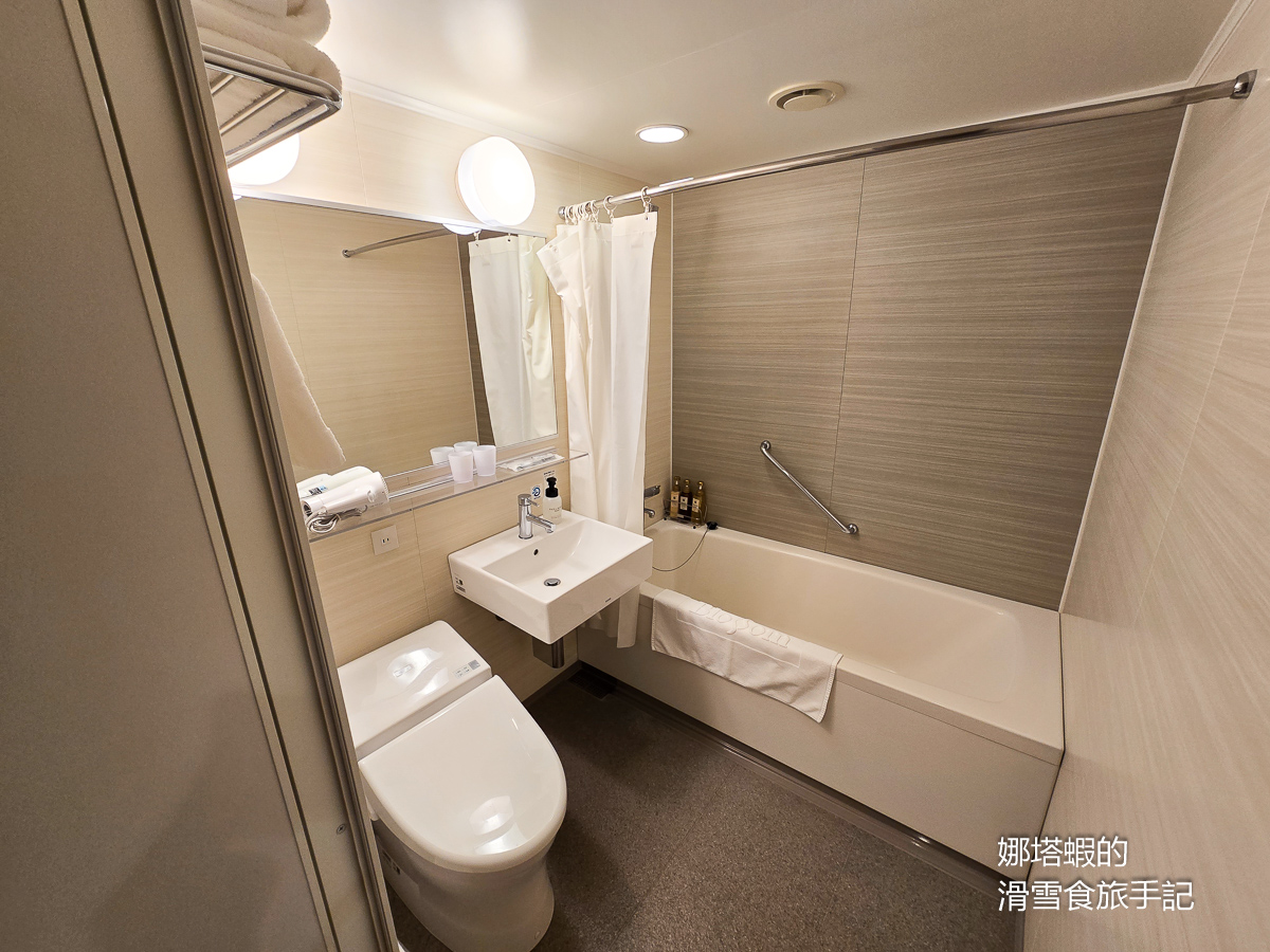 福岡住宿推薦︱博多中央JR九州Blossom酒店，博多車站正對面，地點超好、房間寬敞