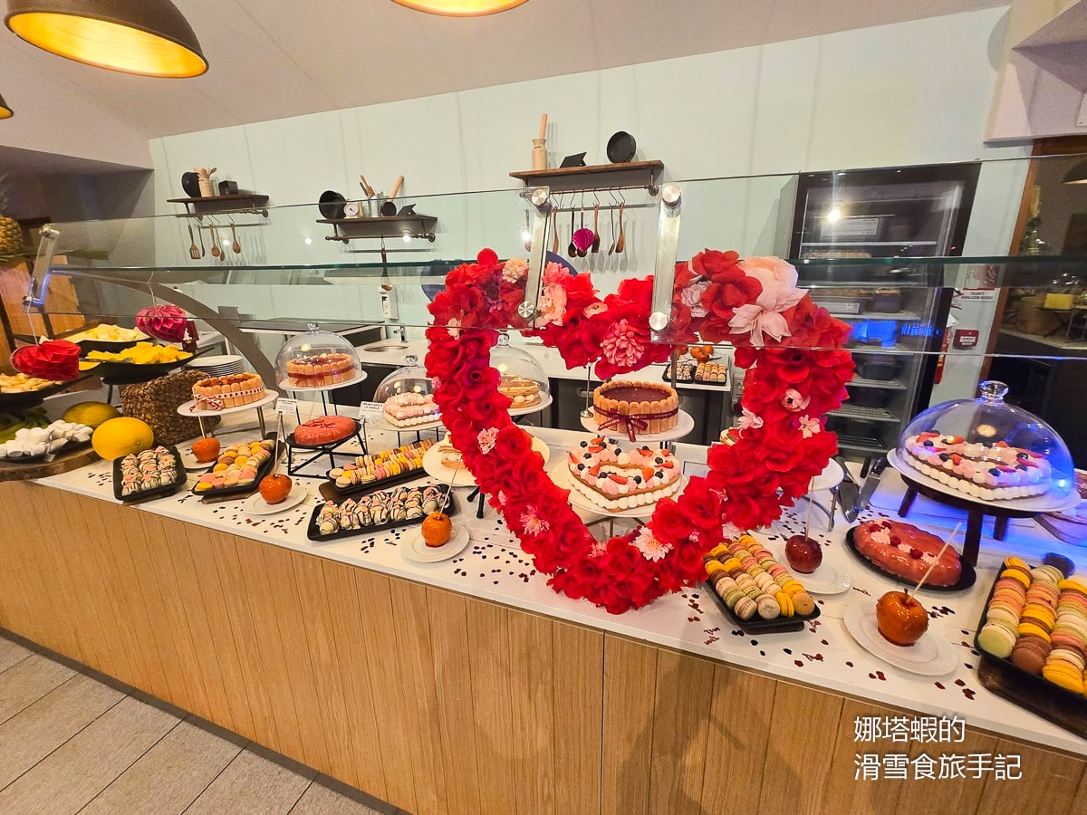 義大利滑雪∣Club Med Pragelato Sestriere住宿篇,小木屋開箱,餐廳吧檯介紹 - 第39張圖 義大利滑雪∣Club Med Pragelato住宿篇,小木屋開箱,餐廳吧檯介紹