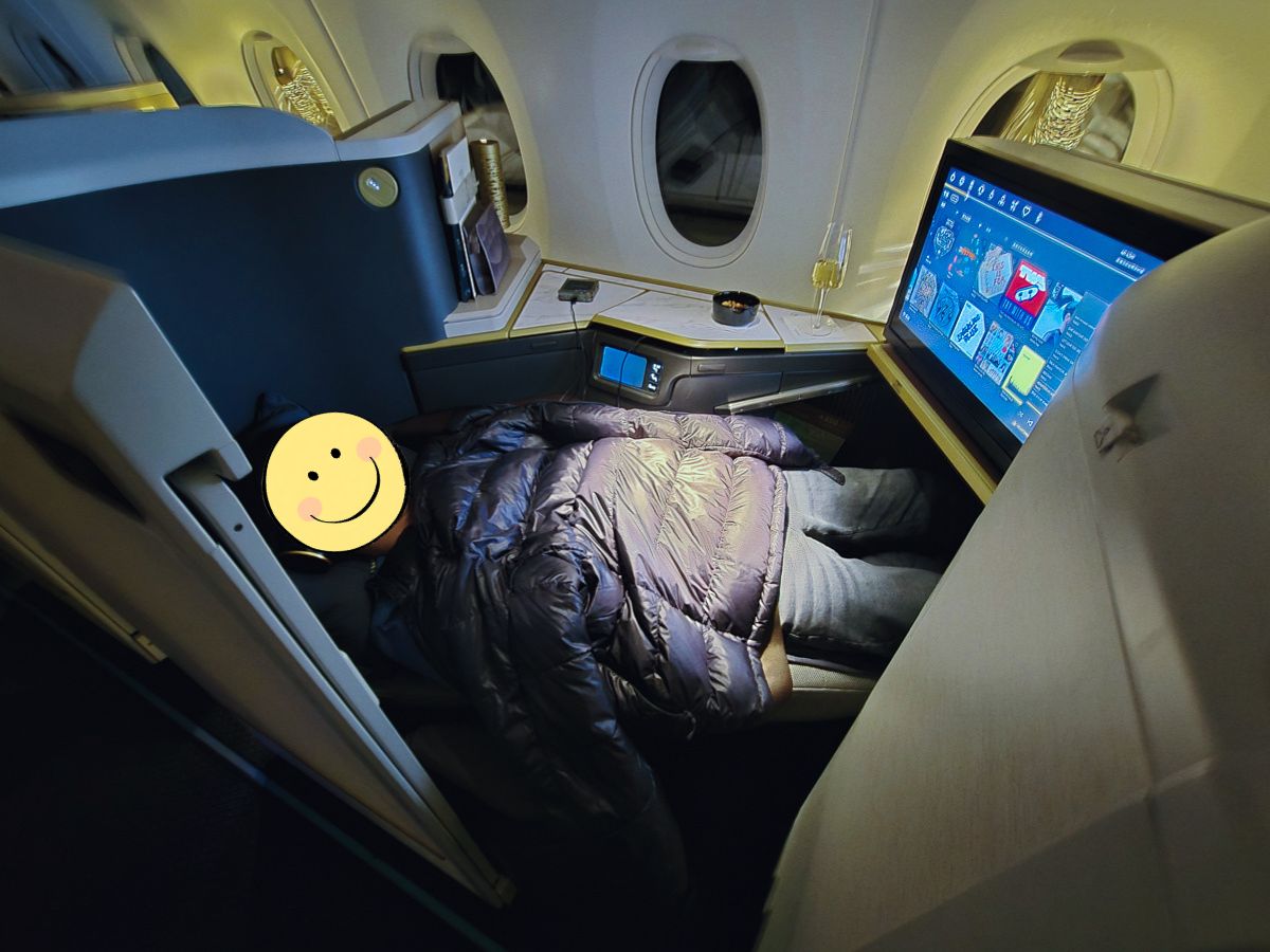 阿提哈德商務艙心得_米蘭-阿布達比 A350-1000機型_商務艙競標出價紀錄