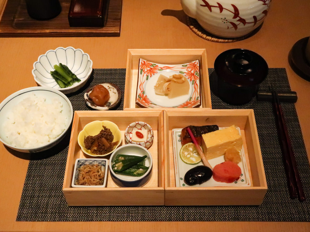 日本料理 からまつ的精緻日式早餐